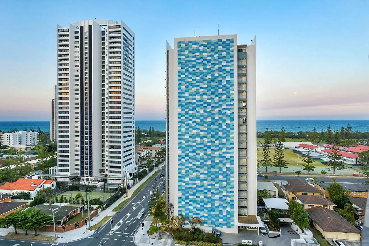 Modern 3 Bedroom Apartment With Ocean Views - Coasthm 黄金海岸
